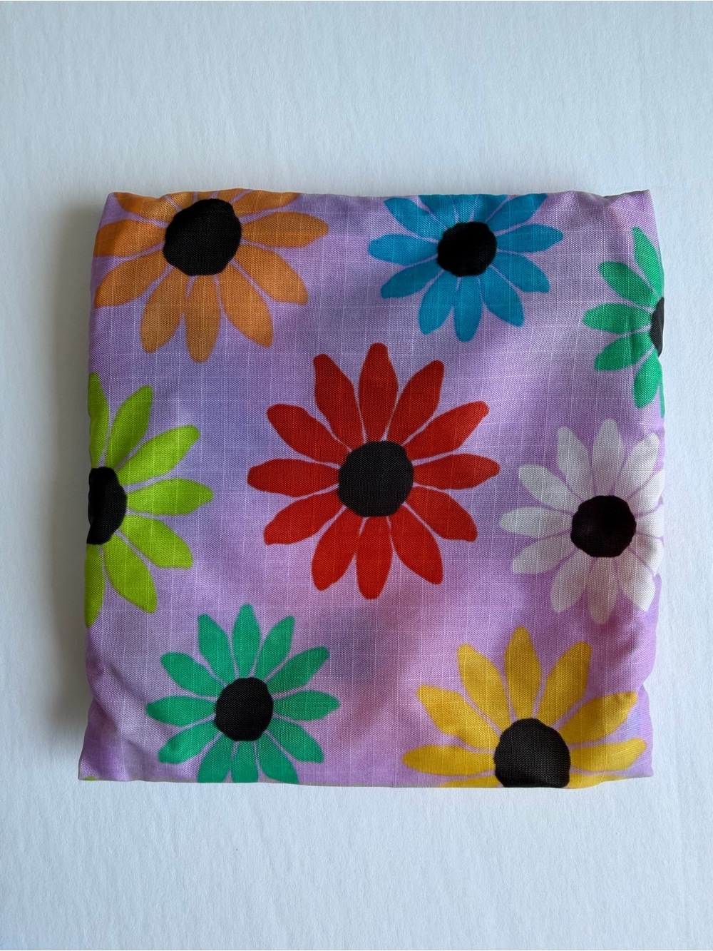 NWOT BAGGU Wild Daisy Standard Size - Picture 5 of 5